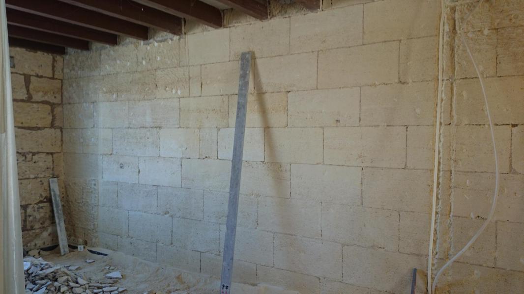 Ravalement du mur intérieur